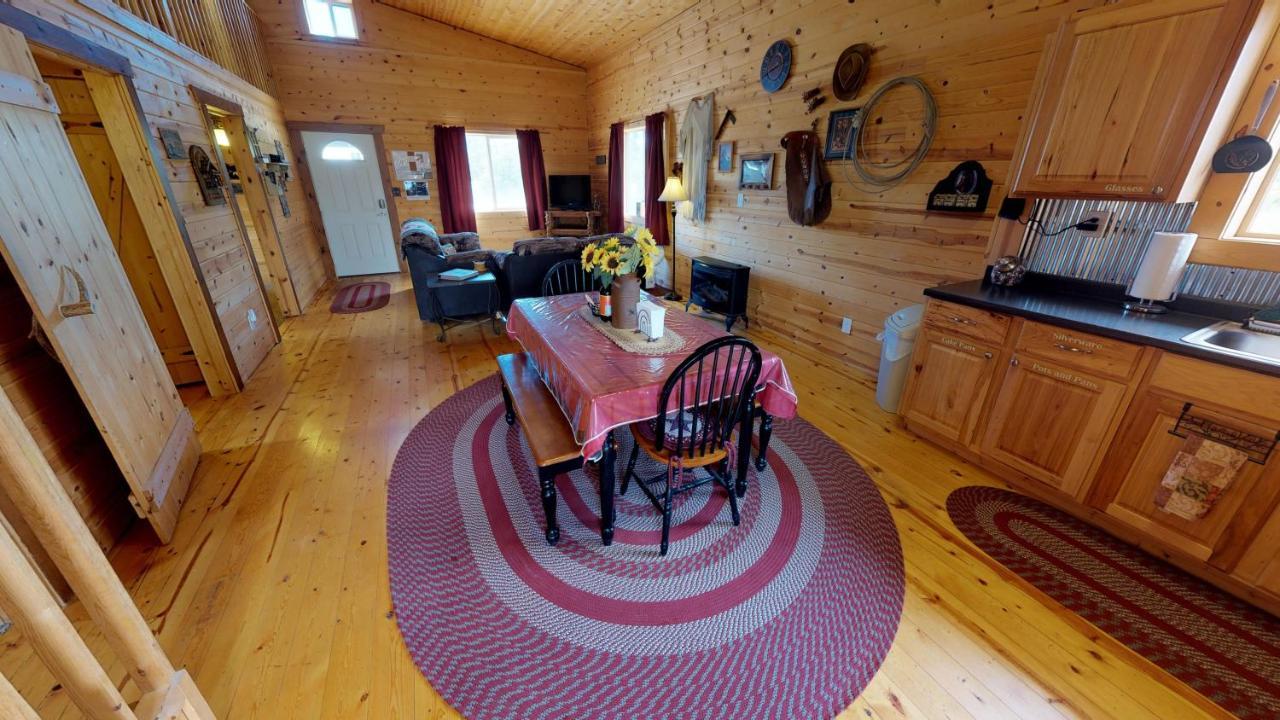 Ranch Mountain Cabin, Stunning! Campfire, Hiking Monticello Eksteriør bilde